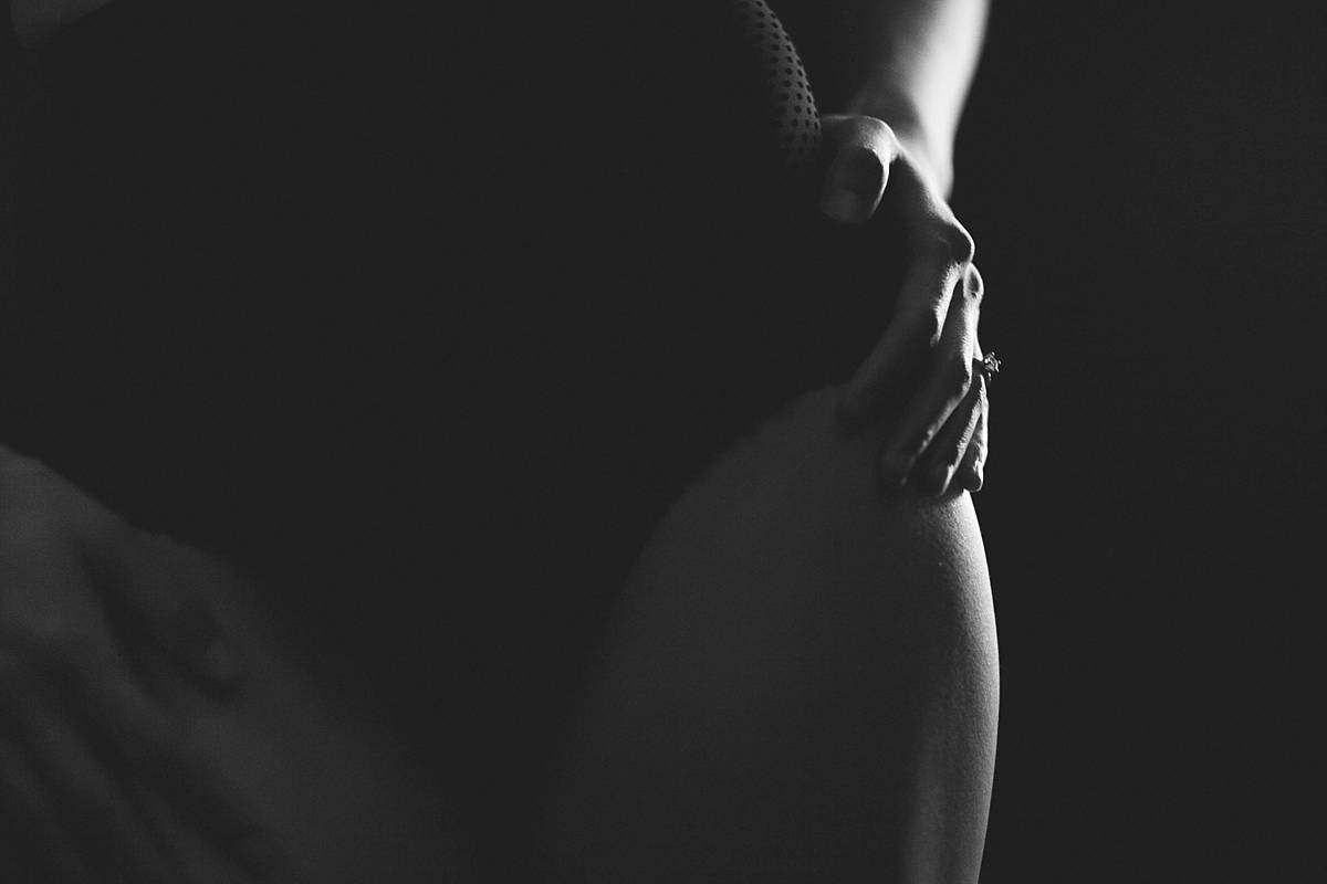 black and white boudoir photography